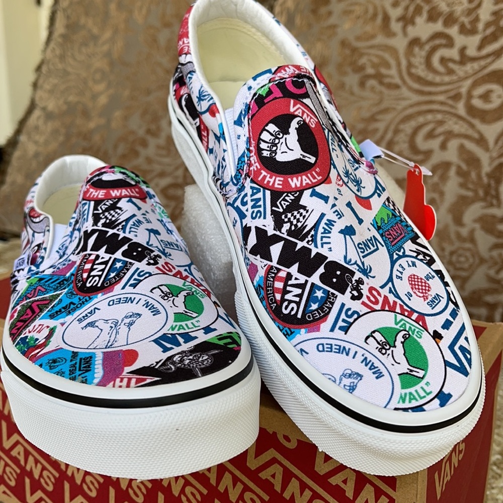 Vans Men’s Classic Slip On Vans Mash Up Stickers/Trwht sneakers - Picture 11 of 16